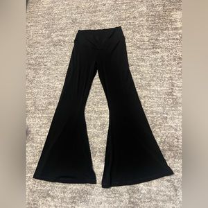 Aerie crossover flare leggings